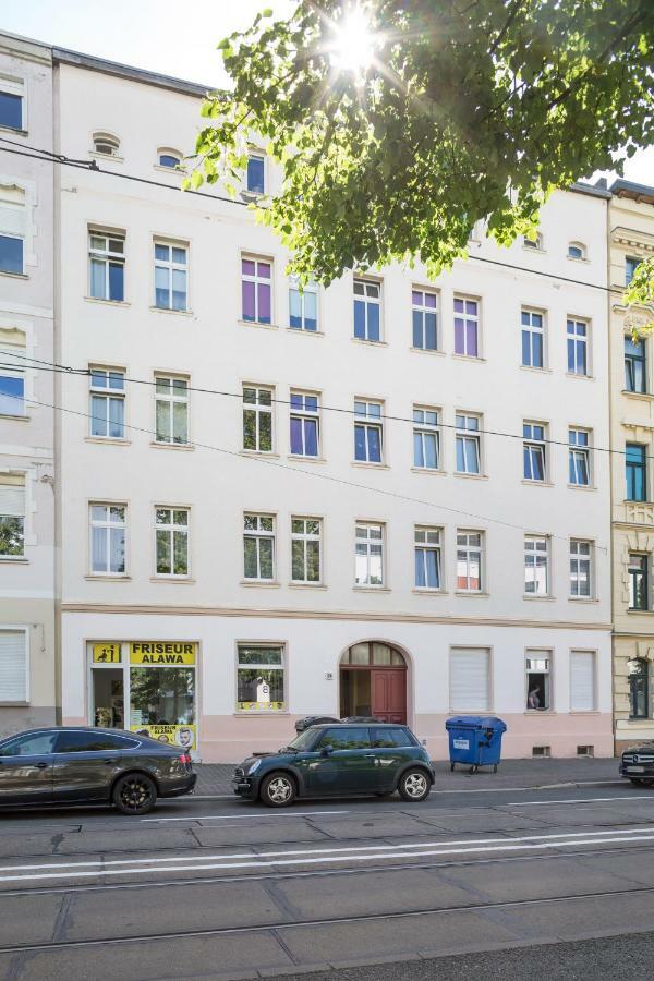 Helle Wohnung Mit Balkon In Grunen Innenhof - W-Lan, 4 Schlafplatze Магдебург Экстерьер фото
